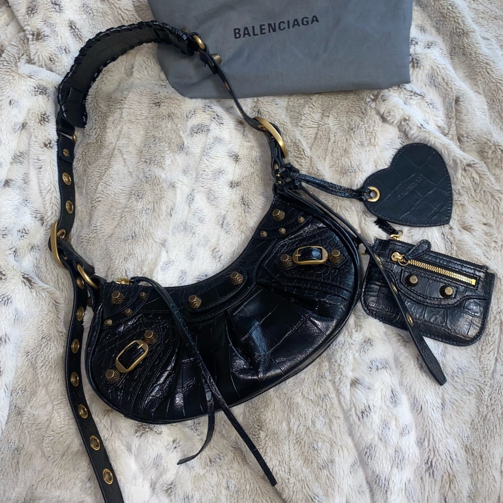 Balenciaga Le Cagole bag